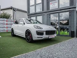 Weiß Gebraucht 2016 Porsche Cayenne GTS SUV | 49.999 € (Teuer)