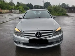 Silber Gebraucht 2009 Mercedes 250 Limousine | 6.000 €