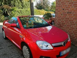 Rot Gebraucht 2005 Opel Tigra Cabrio | 2.400 € (Fairer Preis)