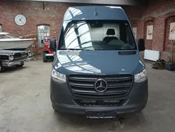 Amazon dunkelgrau Gebraucht 2021 Mercedes Sprinter Van | 22.980 € (Superpreis)