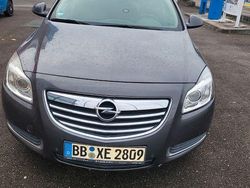 Grau Gebraucht 2010 Opel Insignia Kombi | 2.600 € (Guter Preis)