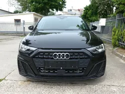 Mythosschwarz met. Gebraucht 2020 Audi A1 Sportback S-Line Kleinwagen | 19.995 € (Etwas zu teuer)