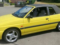 Gelb Gebraucht 1997 Ford Escort Cabriolet Cabrio | 3.999 €