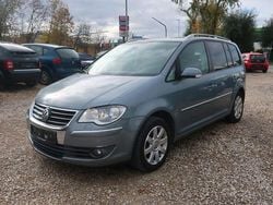 Grau Gebraucht 2007 VW Touran Highline Van / Kleinbus | 3.290 € (Guter Preis)