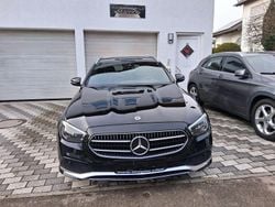 Schwarz Gebraucht 2021 Mercedes E220 Avantgarde Kombi | 28.998 € (Guter Preis)