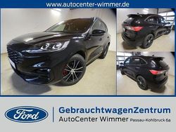 Obsidianschwarz (schwarz) Gebraucht 2021 Ford Kuga ST-Line X SUV | 25.890 € (Etwas zu teuer)