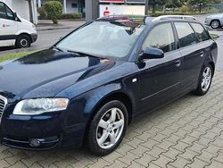 Blau Gebraucht 2006 Audi A4 Kombi | 1.299 € (Guter Preis)