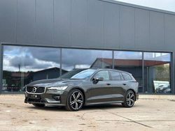 Grau Gebraucht 2020 Volvo V60 R-Design Kombi | 29.990 € (Guter Preis)