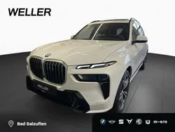 Alpinweiss iii (weiß) Gebraucht 2024 BMW X7 M Sport SUV | 86.850 €