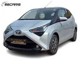 Silber Gebraucht 2019 Toyota Aygo X-clusiv Kleinwagen | 13.480 € (Fairer Preis)