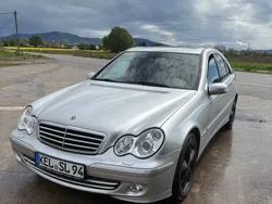 Silber Gebraucht 2005 Mercedes C320 Avantgarde Limousine | 7.000 € (Etwas zu teuer)