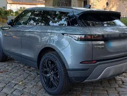Grau Gebraucht 2019 Land Rover Range Rover evoque SUV | 32.000 € (Etwas zu teuer)