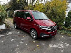 Rot Gebraucht 2019 VW Multivan Highline Van | 52.700 €