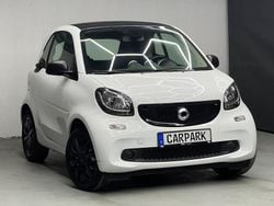 Weiß Gebraucht 2017 Smart ForTwo Coupé Coupé | 10.900 € (Fairer Preis)