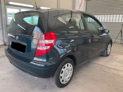 Grün Gebraucht 2006 Mercedes A180 Classic Kleinwagen | 3.790 € (Fairer Preis)