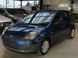 Blau Gebraucht 2007 Ford Fiesta Ambiente Kleinwagen | 4.690 €