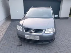 Grau Gebraucht 2006 VW Touran Goal Van / Kleinbus | 2.700 € (Fairer Preis)