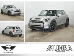 Silber Gebraucht 2023 Mini Cooper SE Classic Kleinwagen | 23.970 € (Etwas zu teuer)