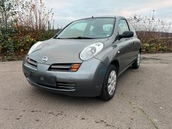 Grau Gebraucht 2003 Nissan Micra Kleinwagen | 950 €