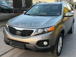 Silber Gebraucht 2011 Kia Sorento Spirit SUV | 10.990 € (Etwas zu teuer)