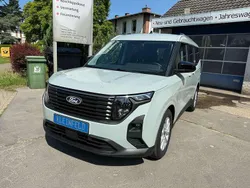 Cactus grey Gebraucht 2024 Ford Tourneo Courier Titanium Van / Kleinbus | 22.890 € (Guter Preis)