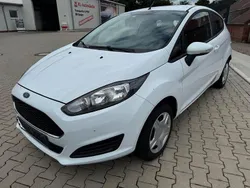 Weiß Gebraucht 2017 Ford Fiesta Trend Kleinwagen | 5.990 € (Fairer Preis)