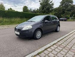 Grau Gebraucht 2009 Fiat Grande Punto Dynamic Kleinwagen | 2.390 € (Fairer Preis)