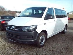 Candyweiss Gebraucht 2018 VW Transporter Van | 17.490 €