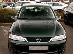 Gebraucht 2000 Opel Vectra Limousine | 1.000 € (Guter Preis)