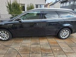 Schwarz Gebraucht 2012 Ford Mondeo Titanium Kombi | 3.750 € (Fairer Preis)
