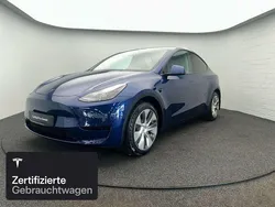 Deep blue metallic Gebraucht 2023 Tesla Model Y RWD SUV | 33.100 € (Superpreis)
