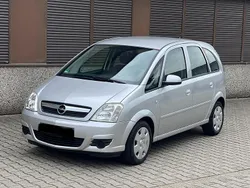 Silber Gebraucht 2006 Opel Meriva Van / Kleinbus | 2.190 € (Fairer Preis)
