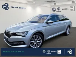 Brilliantsilber metallic Gebraucht 2023 Skoda Superb Style Kombi | 30.999 € (Superpreis)