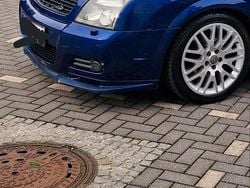Blau Gebraucht 2004 Opel Vectra GTS Limousine | 2.100 € (Teuer)