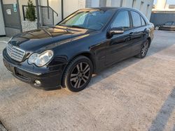 Schwarz Gebraucht 2005 Mercedes C180 Sport Edition Limousine | 2.000 € (Superpreis)