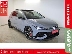 Grau Gebraucht 2025 VW Golf VIII Style Limousine | 43.490 € (Teuer)