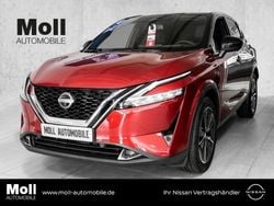 Pearl white / kf black Gebraucht 2024 Nissan Qashqai N-Connecta SUV | 29.980 € (Guter Preis)