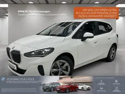 Weiß Gebraucht 2024 BMW 216 Active Tourer Luxury Line Van / Kleinbus | 26.980 € (Fairer Preis)
