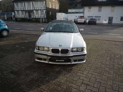 Silber Gebraucht 1999 BMW 318 Cabriolet Cabrio | 4.999 € (Guter Preis)