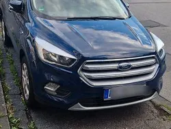 Blau Gebraucht 2018 Ford Kuga Trend SUV | 12.500 € (Guter Preis)