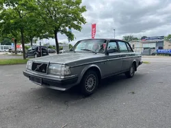 Grau Gebraucht 1988 Volvo 240 Limousine | 2.350 €