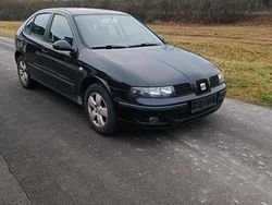 Schwarz Gebraucht 2005 Seat Leon Kleinwagen | 1.200 € (Guter Preis)
