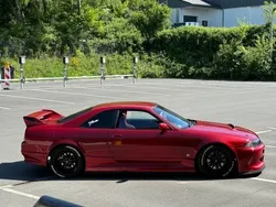 Rot Gebraucht 1993 Nissan Skyline S Coupé | 44.900 €