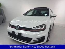 Weiß Gebraucht 2015 VW Golf VII GTI Limousine | 17.000 € (Etwas zu teuer)