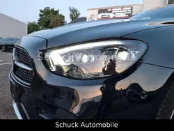 Schwarz Gebraucht 2021 Mercedes E300 AMG Limousine | 28.880 € (Guter Preis)