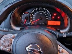 Grün Gebraucht 2011 Nissan Micra Limousine | 4.300 € (Fairer Preis)