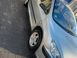 Silber Gebraucht 2004 Peugeot 307 Kleinwagen | 1.100 € (Fairer Preis)