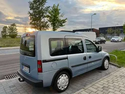 Blau Gebraucht 2006 Opel Combo Edition Van / Kleinbus | 2.500 € (Fairer Preis)