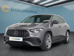 Grau Gebraucht 2022 Mercedes GLA35 AMG AMG SUV | 50.649 € (Etwas zu teuer)