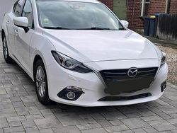 Weiß Gebraucht 2014 Mazda 3 Limousine | 8.800 € (Fairer Preis)